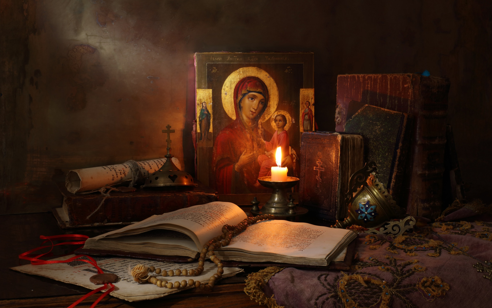 natiurmort s ikonoi knigi i svechi still life with icon book